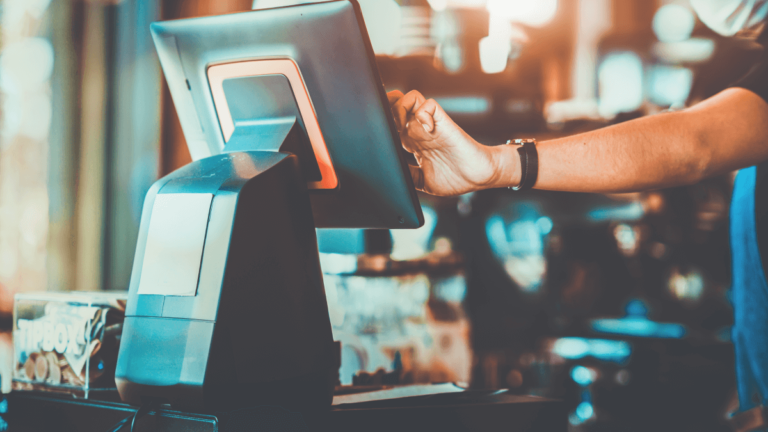 Restoran Yazılımı Seçerken Dikkat Etmeniz Gereken 8 Kritik Özellik