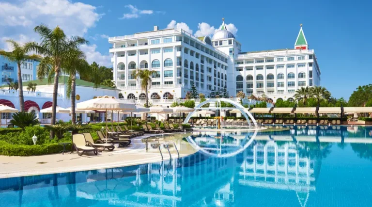 Otel ile Hotel Arasındaki Farklar Nelerdir?