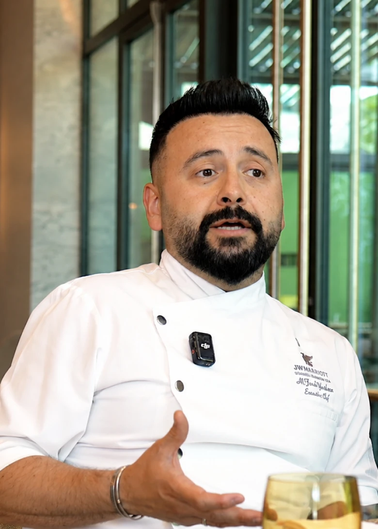 Videoyu izle: Ceres Restaurant video görseli